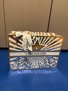 Dior 2025 Paper Bag with Ribbon 禮物紙袋64221776631043110