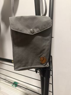 Fjallraven mini 斜孭袋64202087206401110