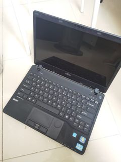 Fujitsu Laptop SH771 富士通筆記本電腦64195855853699110