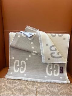 🌟官網授權商家🌟GUCCI 經典大 G 圍巾，象牙白色64196896441985110