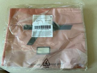 Gucci Guilty Love Edition 粉色手拿包64197115651075110