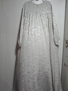 (Category: ) located in . Submitted by rumi21 (Listing ID 1398984564, Image 1). Description: .