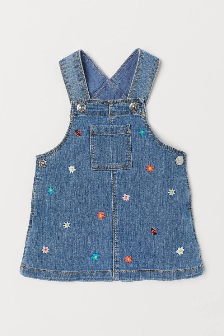 H&M Denim Jumper Skirt (Category: Babies & Kids Fashion) located in Manila. Submitted by gbfinds (Listing ID 1398923180, Image 1). Description: H&M denim jumper skirt for baby-toddler Lightly used Size 9-12M.