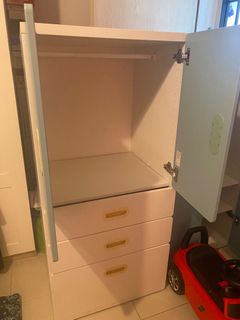 (Category: ) located in . Submitted by the.thriftreasures (Listing ID 1398877724, Image 1). Description: .