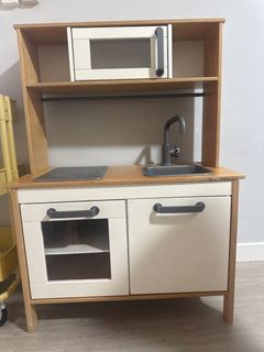 (Category: ) located in . Submitted by yy1808 (Listing ID 1398976726, Image 1). Description: .