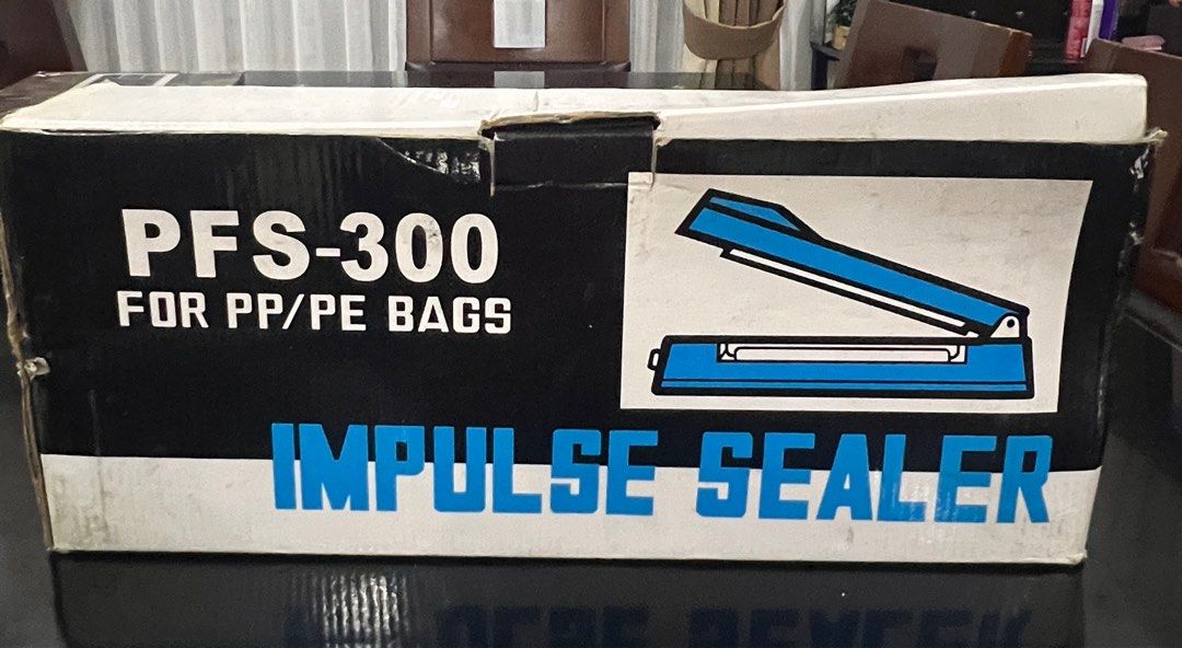 Impulse sealer BIG16 inches length (Category: Industrial Equipment) located in Muntinlupa City. Submitted by 13gracious (Listing ID 1398963606, Image 1). Description: RFS: decluttering W extra strip unused.