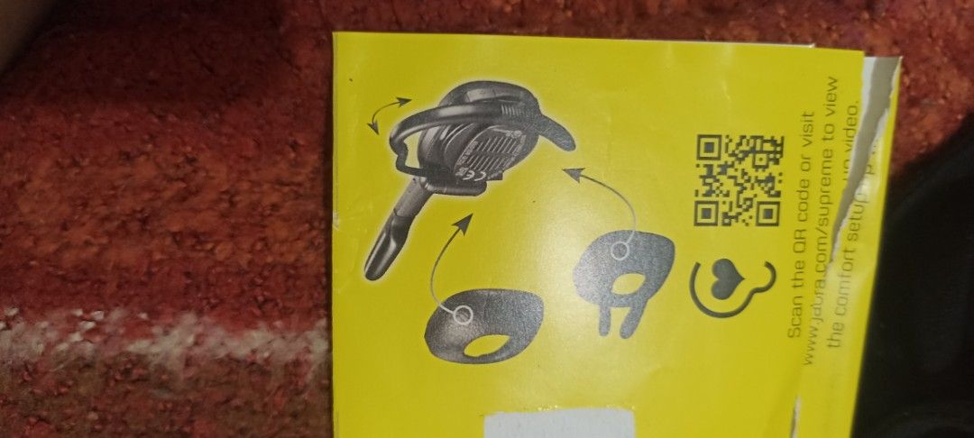 Jabra SUPREME UC MS Bluetooth Headset (Category: Headphones & Headsets) located in Lipa City. Submitted by circleharmony1120 (Listing ID 1398942554, Image 2). Description: - Jabra SUPREME UC MS headset. - Includes charging adapter and accessories. - Active noise cancellation for clear audio. - Complete set with headset, charging components, and user guides. - Over-the-ear design for comfort..