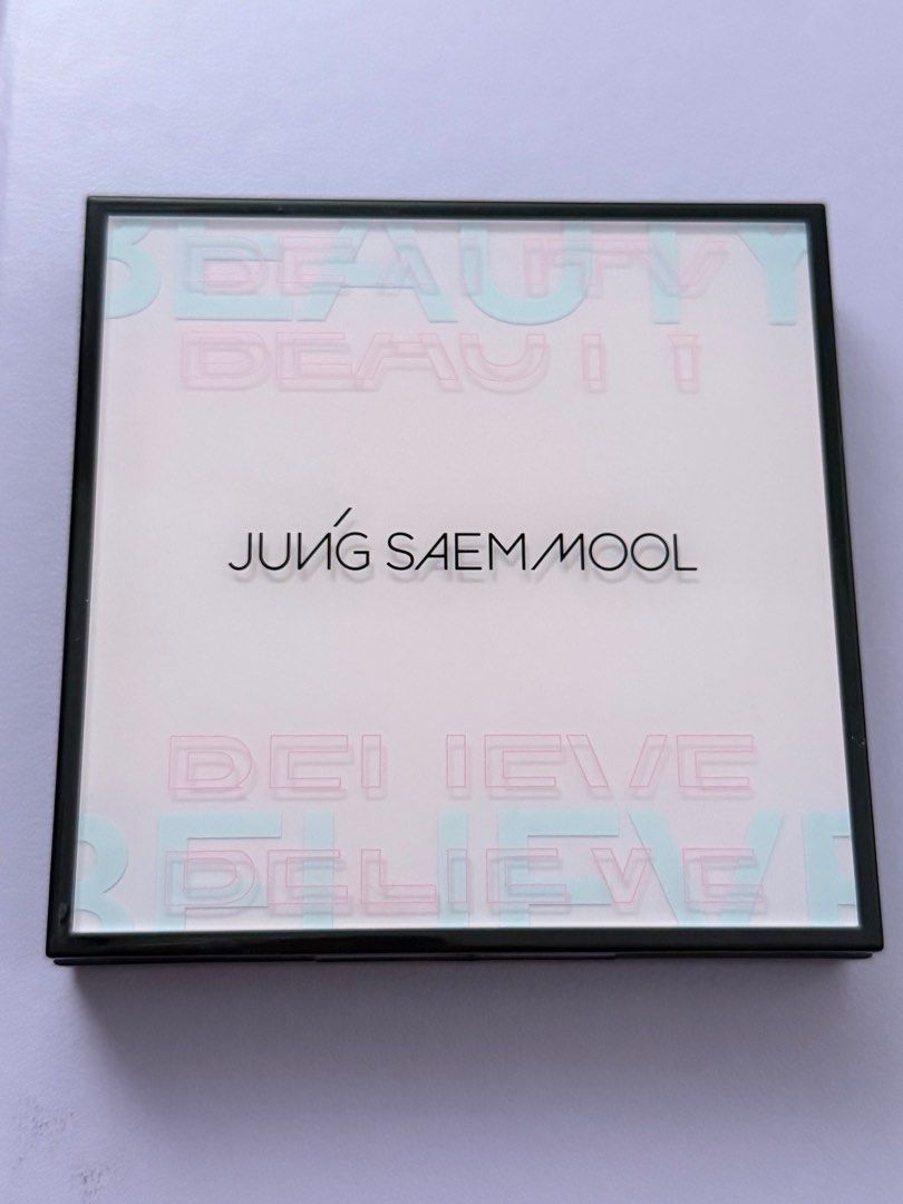 Jung Saem Mool Eyeshadow Palette (Category: Makeup) located in Manila. Submitted by uuusong (Listing ID 1399021080, Image 3). Description: Bought in Korea last 2024! Haven’t gotten to use it after a few light swatches. Good as brand new! Pigmented with minimal fall out :).