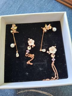 (Category: ) located in . Submitted by upcyclewarrior (Listing ID 1398902107, Image 1). Description: .