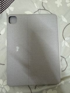 Logitech Combo Touch keyboard64204787154177110