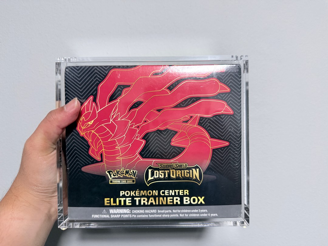 Lost Origin Pokemon Center Elite Trainer Box, Hobbies & Toys, Toys ...