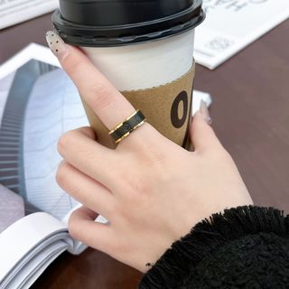 Louis Vuitton 黑色金邊戒指outlet64200381782274110