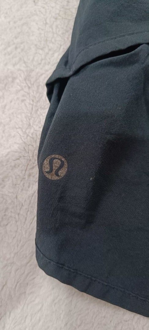 lululemon running shorts sz:4 (Category: Activewear) located in Baguio. Submitted by lacandelarz (Listing ID 1398983534, Image 3). Description: last price posted.
