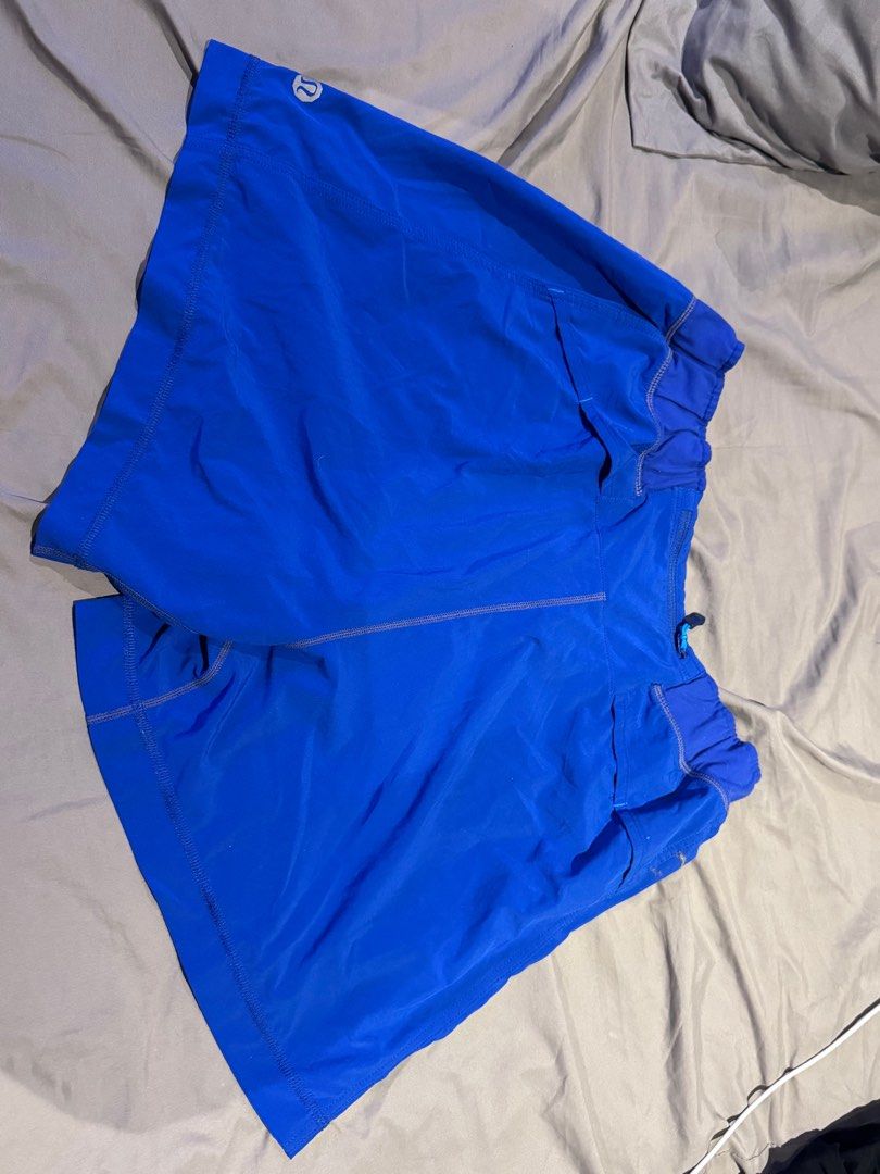 Lululemon shorts (Category: Shorts) located in Manila. Submitted by seerr02 (Listing ID 1399019690, Image 1). Description: rfs: decluttering w 29-35 l 14.