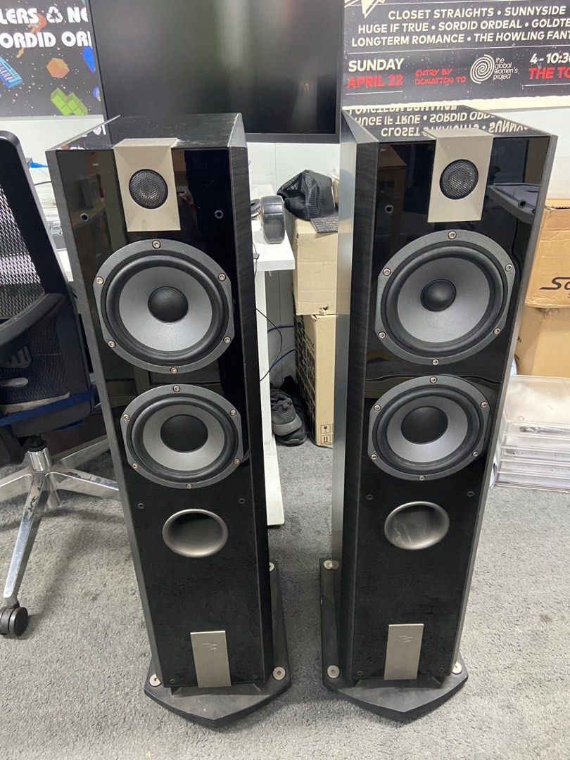 Made in France Focal Chorus 816V Speakers Black, Audio