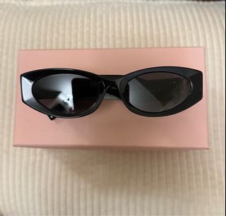 Miu Miu 橢圓形太陽眼鏡64203087851779110