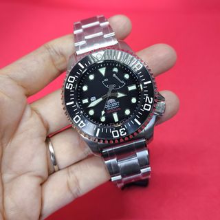 (Category: ) located in . Submitted by thewatchshoppe (Listing ID 1398947058, Image 1). Description: .