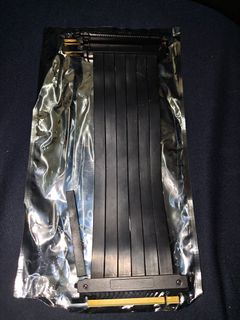 PCIe 3.0 16x 延長線 30cm64201037021441110