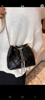 (Category: ) located in . Submitted by lovebranded (Listing ID 1399044780, Image 1). Description: .
