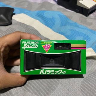 (Category: ) located in . Submitted by thethriftwardrobe.ph (Listing ID 1399016987, Image 1). Description: .