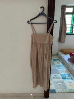 (Category: ) located in . Submitted by xiaooooo (Listing ID 1398966900, Image 1). Description: .