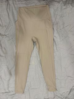 (Category: ) located in . Submitted by runawayclosets (Listing ID 1398990972, Image 1). Description: .