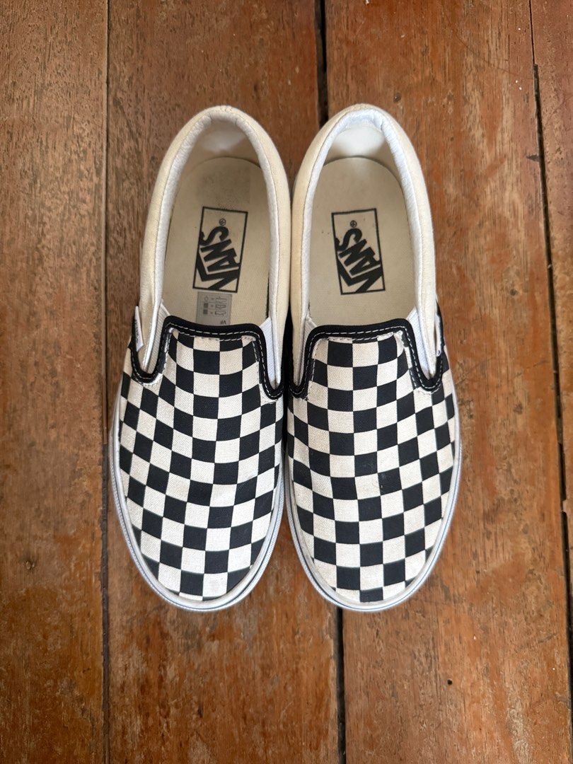Vans Classic Checkerboard Slip-on (Category: Sneakers) located in Camalig. Submitted by patdeclutters (Listing ID 1398879183, Image 2). Description: Bought last year, but lightly used. Lady owned Negotiable Size 7 US Women Size 5.5 US Men RFS: Style changed, no longer use it..