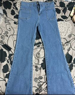 (Category: ) located in . Submitted by mxvscr (Listing ID 1399017682, Image 1). Description: .