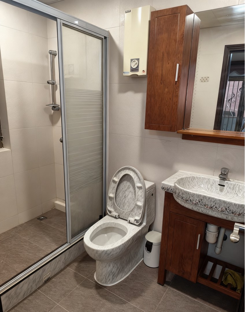 社山村1200呎下覆式返四房3廁64111340017282112