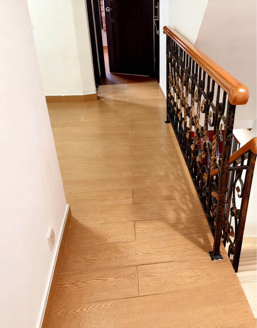 社山村1200呎下覆式返四房3廁64111340017282114