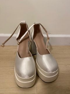 12cm超高超穩白色緞面厚底高跟鞋64216420640899110