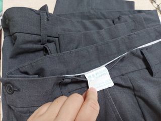 [包易寄取]32腰38.5長。夏灰色校服長褲$120/2條。維多利校服褲。中學校服褲。64210934534657110