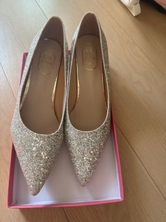 銀色高踭鞋64210053270403110