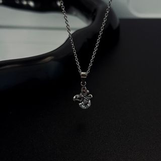 頸鏈64210710370178110