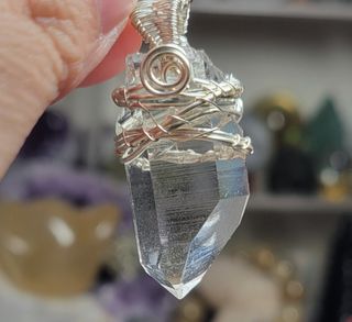 利姆利亞水晶繞線吊墜64211550577537110