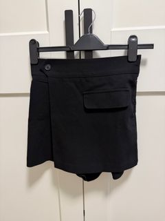 韓國黑色裙褲64213021310849110