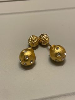 磨砂金色雙球耳釘,寶琳站取64214533572097110