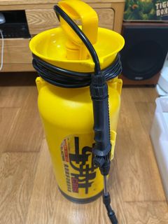 黃色噴霧器64216186397442110