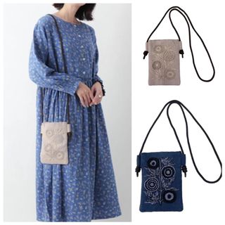 日本直送🇯🇵 花朵刺繡斜孭袋64210509657217110