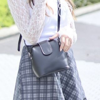 $249購入 韓國袋仔 韓國袋 斜孭袋 袋 包包 醫生袋 可較長短 crossbody bag mini box bag 3amproduccion64213877194369110
