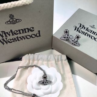 💯包順豐🚚  Vivienne Westwood 西太后 頸鏈 耳環64213877578755110
