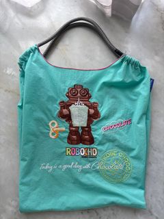 Ball and Chain M 碼手提袋64207653456643110