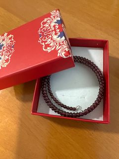 深紅色串珠項鍊配紅盒64209179706113110