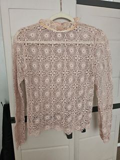 (Category: ) located in . Submitted by wardrobeez (Listing ID 1399057815, Image 1). Description: .