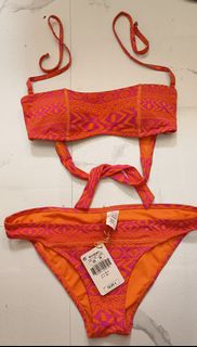 帶標籤的比基尼套裝64219086320259110