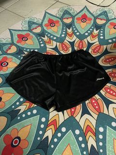 Black silk satin texture pajama shorts 黑色絲綢質感睡褲短褲64217366396547110