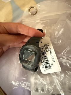 Casio 3284膠錶64211550784641110