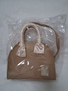 ［現貨正品］Chiikawa 兔手袋64211993396481110