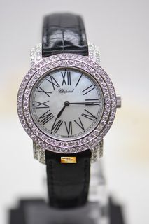 (Category: ) located in . Submitted by goldmanluxury (Listing ID 1399198710, Image 1). Description: .