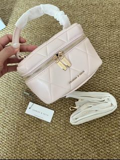 💎誠信賣家💎ck 粉色化妝盒64209179655426110